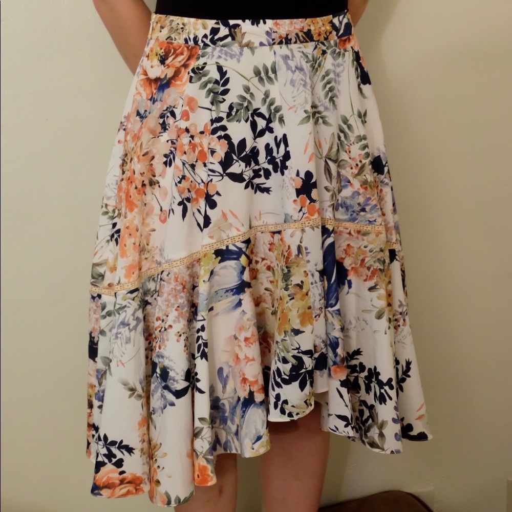 💫Anthropologie💫 Asymmetrical Floral Skirt